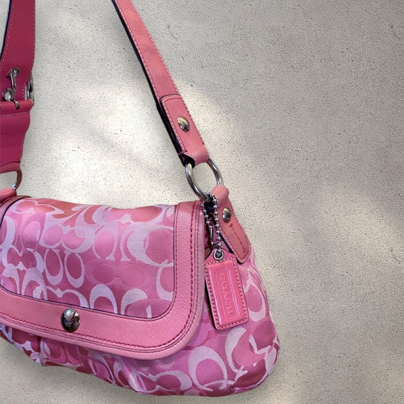 Rare Vintage Coach Pink Monogram C Signature Zoe Hobo Shoulder Bag - Picture 3 of 10